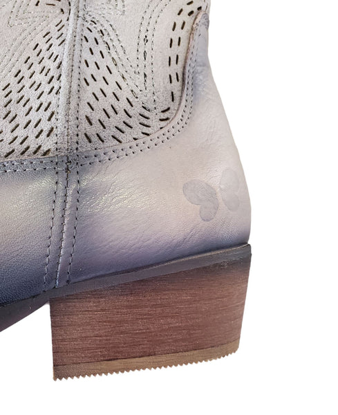 STITCHING DETAIL LEATHER COWBOY BOOT Bootie Felmini 
