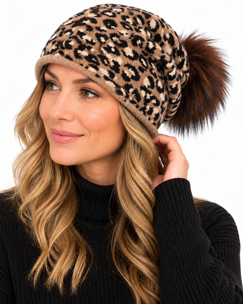 CHAPEAU POM POM EN FOURRURE IMPRIMÉ LÉOPARD BLEU ROYAL
