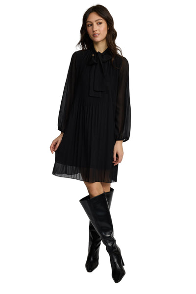 BLACK PLEATED V-NECK GEORGETTE FLOWY DRESS WITH NECKTIE