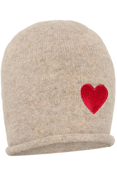 BEIGE BEANIE WITH RED HEART CULTURE 