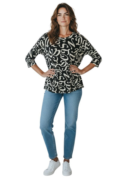 BLACK AND WHITE LETTER PRINT TOP Top Bali XS Black White 