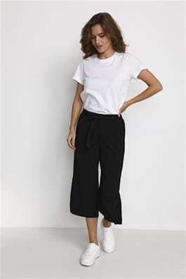 BLACK BELTED WIDE LEG CROP PANT Pant Kaffe 