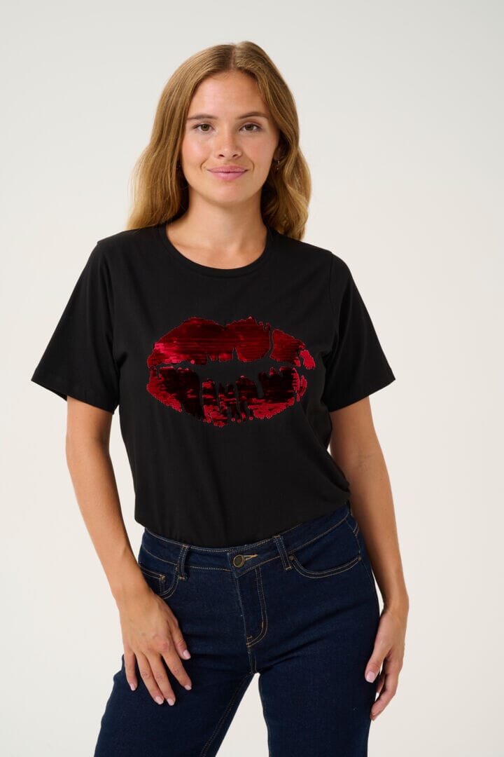 BLACK T SHIRT WITH RED LIPS Top CULTURE S Black 