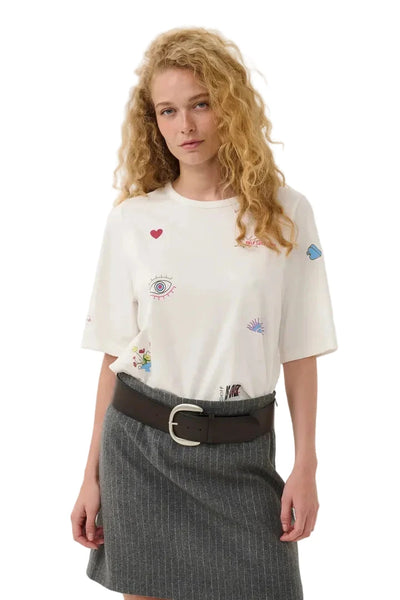 CREW NECK WHITE T SHIRT WITH APPLIQUE T Shirts & Tops CULTURE 