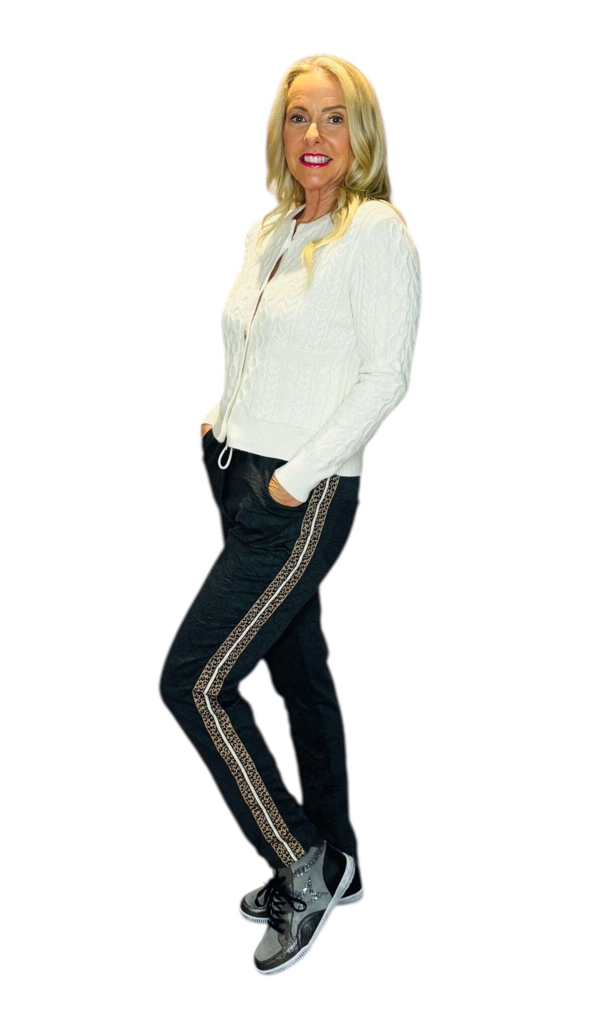 CRINKLED CHARCOAL PANTS WITH SIDE LEOPARD PRINT Pants Eternelle S Charcoal 