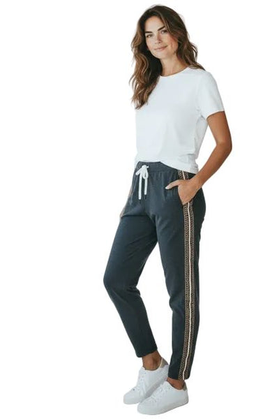 CRINKLED CHARCOAL PANTS WITH SIDE LEOPARD PRINT Pants Eternelle XL Charcoal 