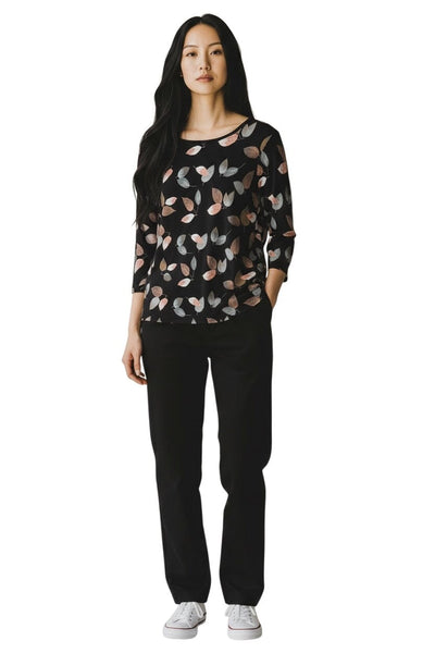 DAINTY LEAF FALLING PRINT TOP Top Bali XS Black Pink 