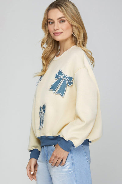 DENIM PEARL BOW PATCH LONG SLEEVE SWEATSHIRT sweatshirt FashionWear Collection 