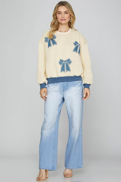 DENIM PEARL BOW PATCH LONG SLEEVE SWEATSHIRT sweatshirt FashionWear Collection 