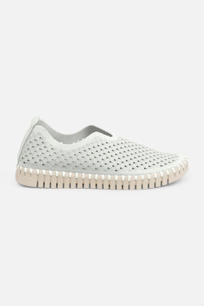 LIGHT WEIGHT PERFORATED WHITE FLAT Flat Ilse Jacobsen 36 White 