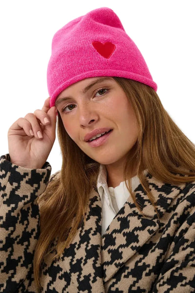 PINK BEANIE WITH RED HEART CULTURE Pink 
