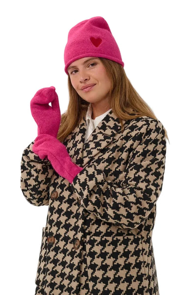 PINK MITTENS WITH RED HEART CULTURE 