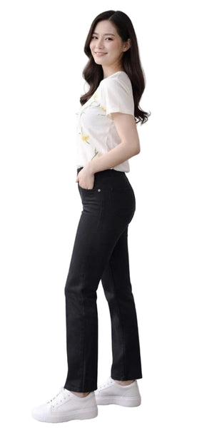 PULL ON BLACK STRAIGHT LEG JEAN Jeans GG Jeans 