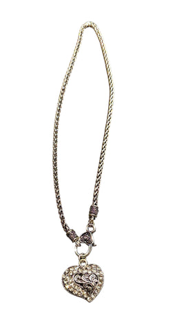 SILVER VINTAGE-INSPIRED CRYSTAL HEART PENDANT NECKLACE Necklaces FashionWear Collection 