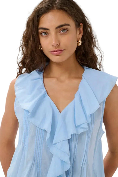 SLEEVELESS BLUE RUFFLE TOP Blouse Culture 