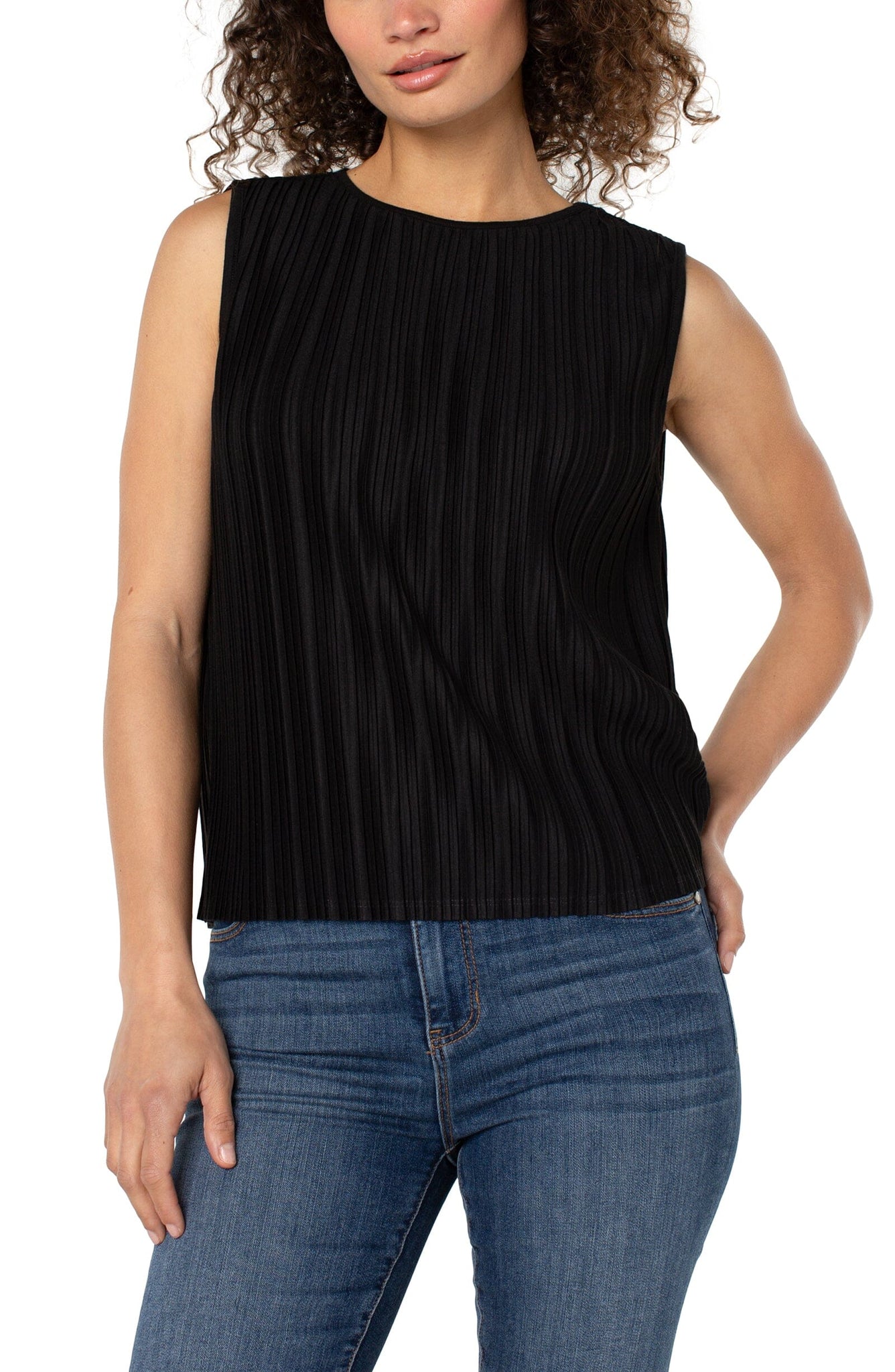 SLEEVELESS PLEATED BLACK FLOWY TOP Top Liverpool 