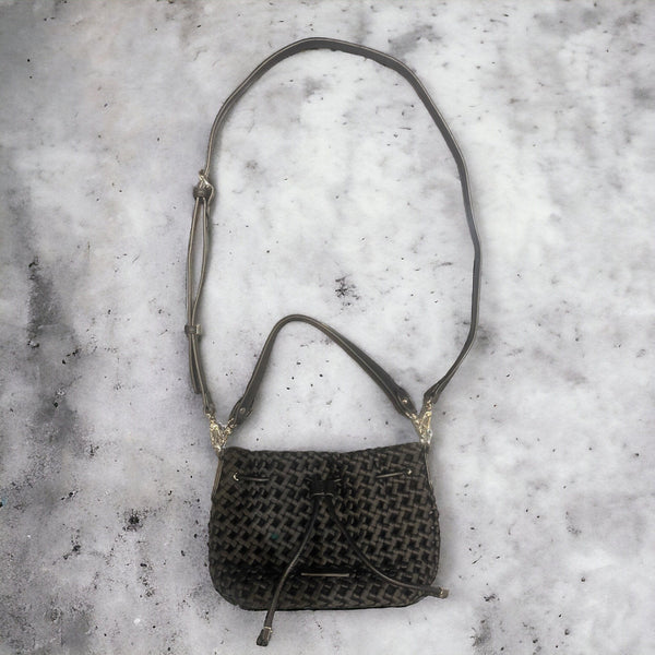 SMALL WEAVE HANDBAG Handbag FashionWear Collection 