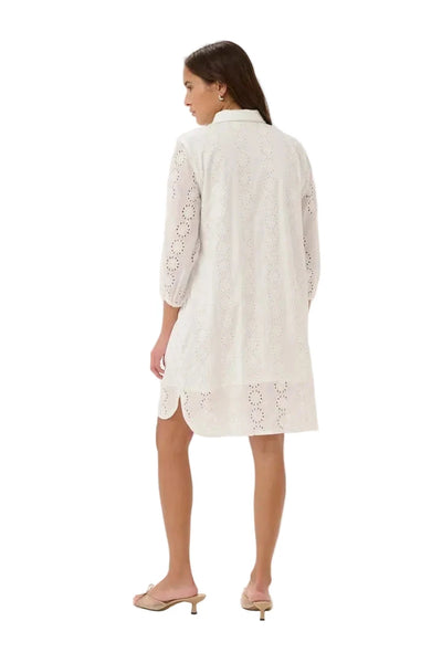 WHITE EYELIT DETAIL SHIRT DRESS Dress Kaffe 