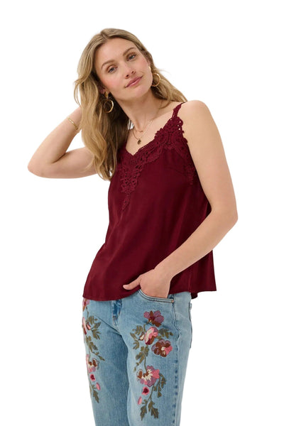 WINE FLOWY TANK WITH LACE NECKLINE AND ADJUSTABLE STRAPS Camisole CREAM 