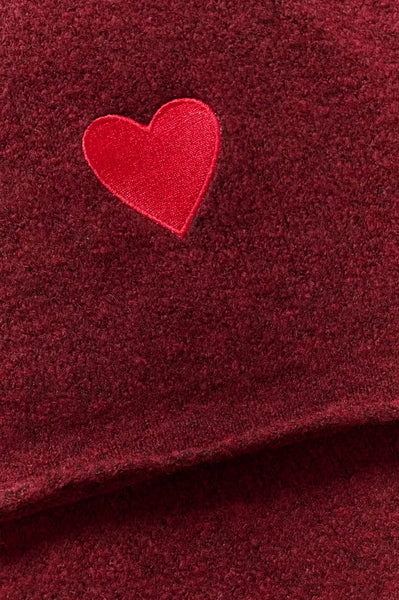 WINE SCARF WITH RED HEART CULTURE 