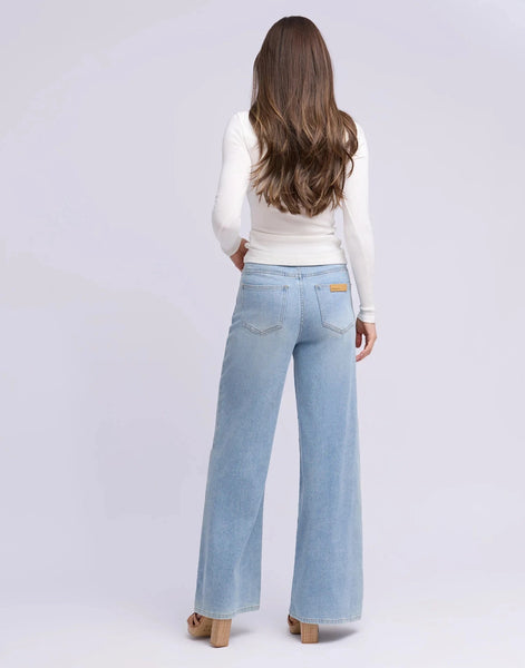 YOGA JEANS LILY WIDE LEG LIGHT CLASSIC JEAN Jeans Yoga Jeans 